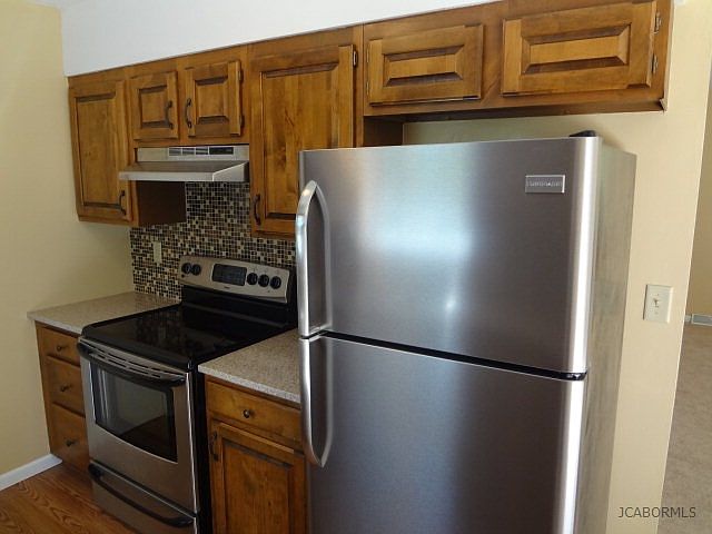 1st image of 207 Arden Dr