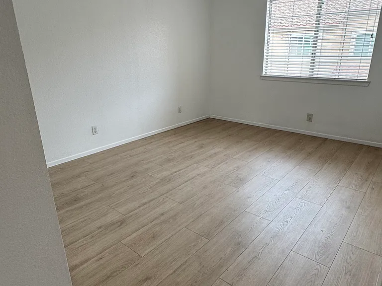 11520 Promenade Dr — Photo 18
