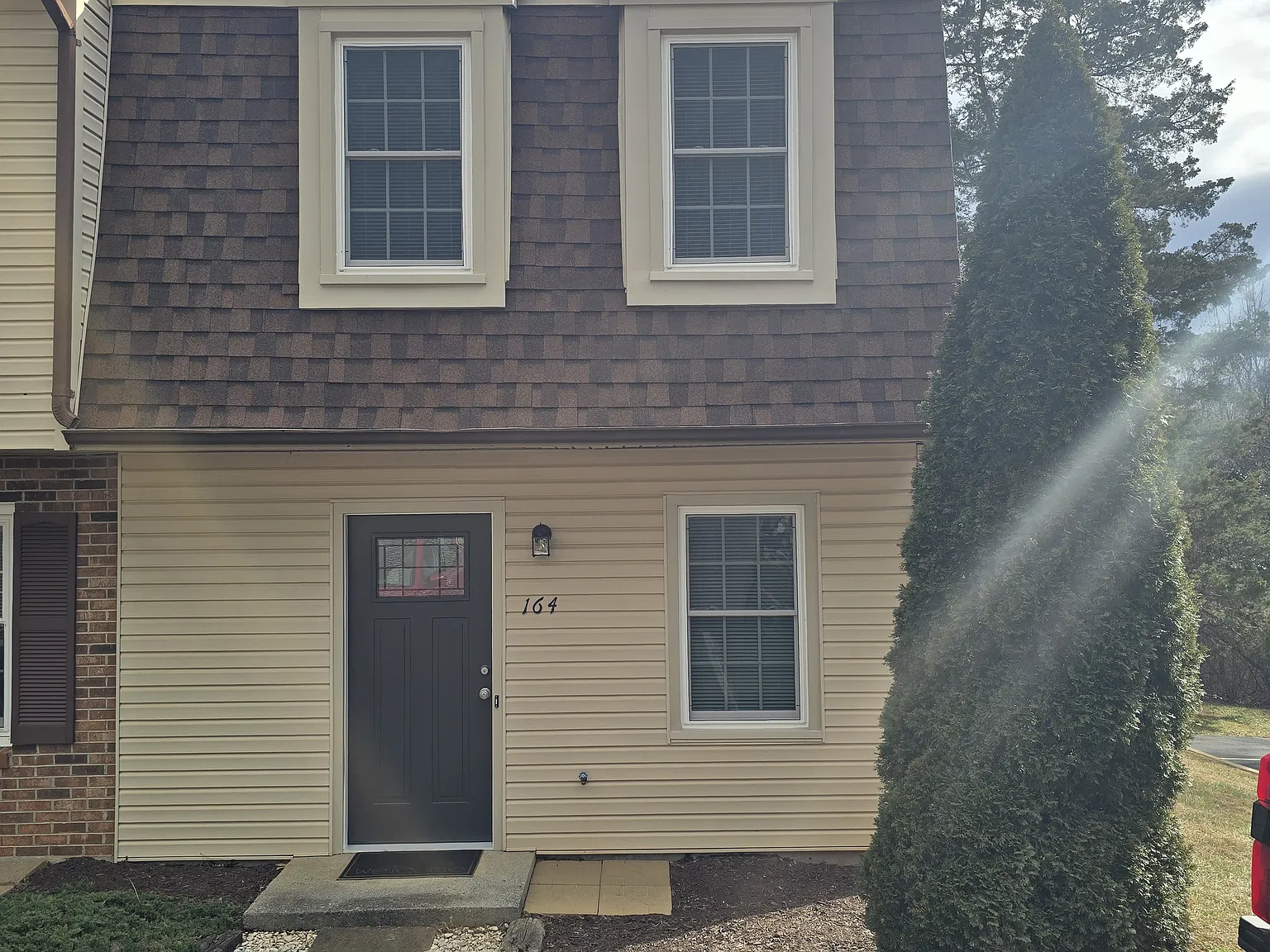 2 bed, 864 sqft, $1,200 — Photo 2
