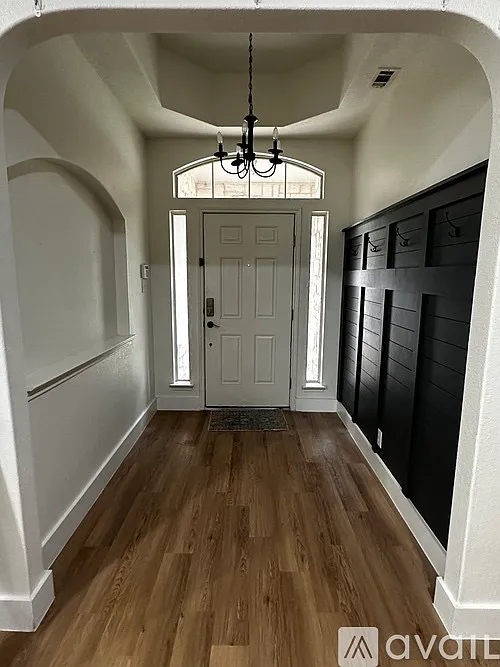 Building Photo - 7822 Bur Oak Way