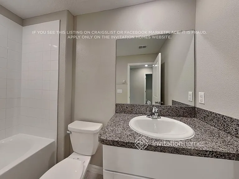 7112 Paradise Island Ct — Photo 15
