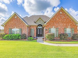 267 James Edison Dr, Gray, LA 70359