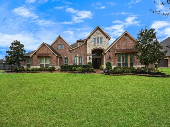 17819 Country Cv, Cypress, TX 77433