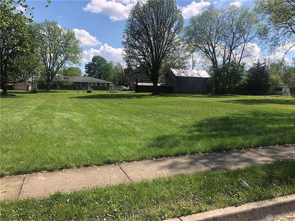 1st image of 423 Forest Ave