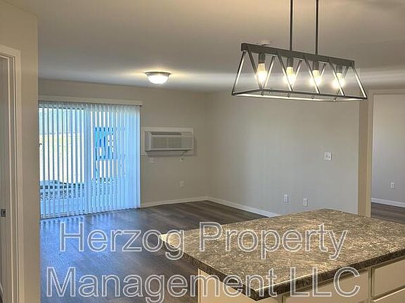 3rd image of 1031 30th St NW APT 108