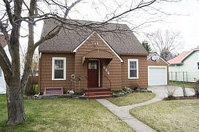 2nd image of 686 1st Avenue East N