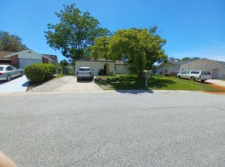 12813 Winding Way N, Hudson, FL 34667