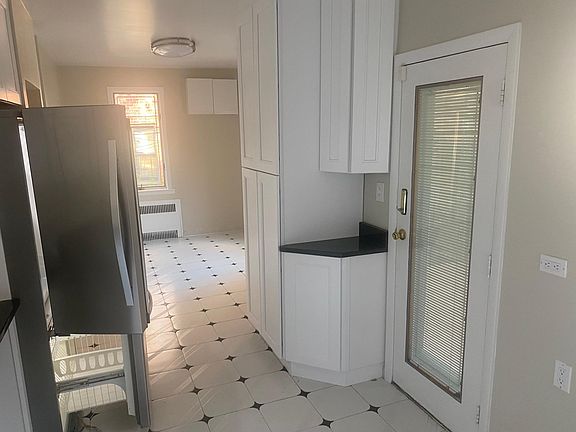 5th image of 2502 Kings Hwy