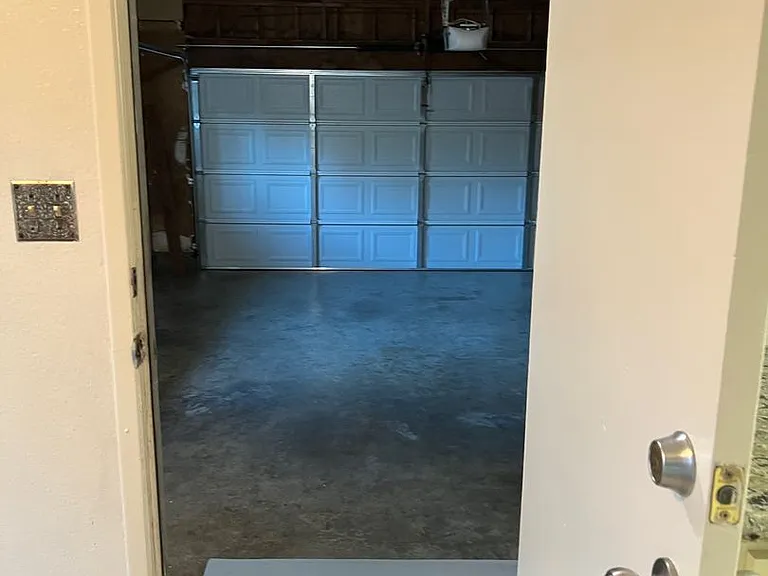 2409 Riedel Way — Photo 14