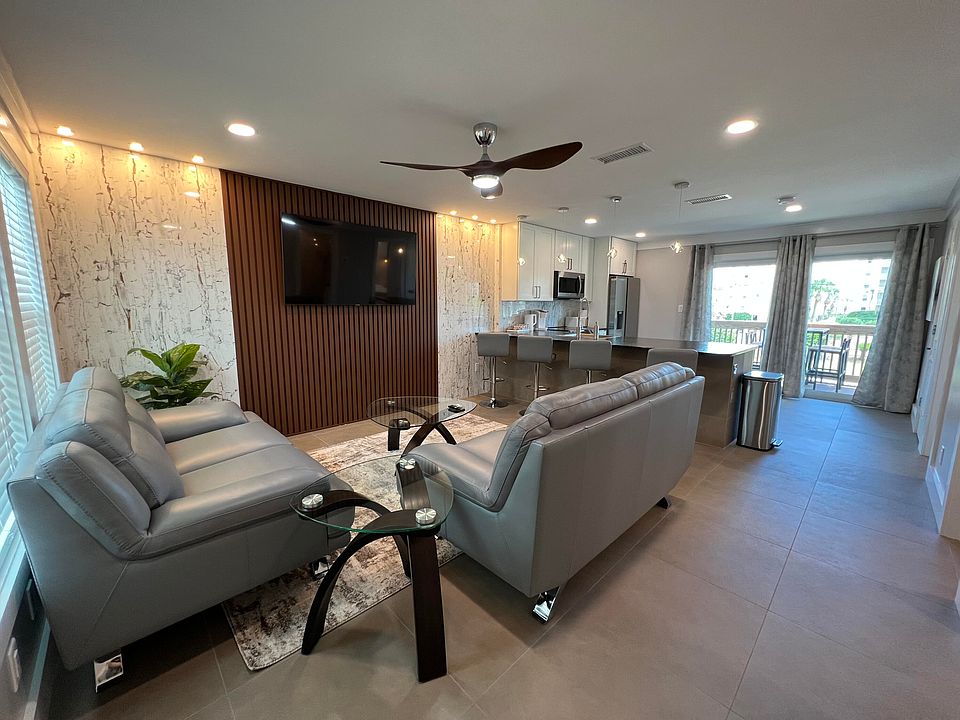 1st image of 304 Barracuda Ave Unit 203