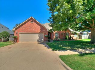 1705 Churchill Rd, Yukon, OK 73099