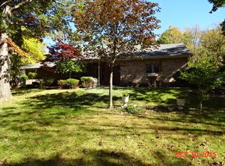 23707 S Plum Valley Dr, Crete, IL 60417