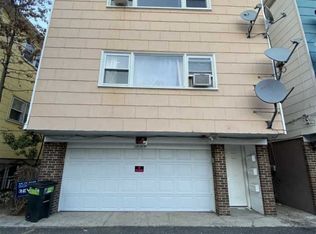 6810B Palisade Ave #2, Guttenberg, NJ 07093