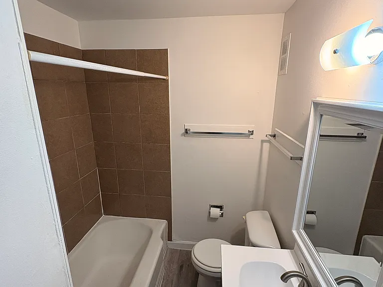 4728 Chicago St #10 — Photo 3