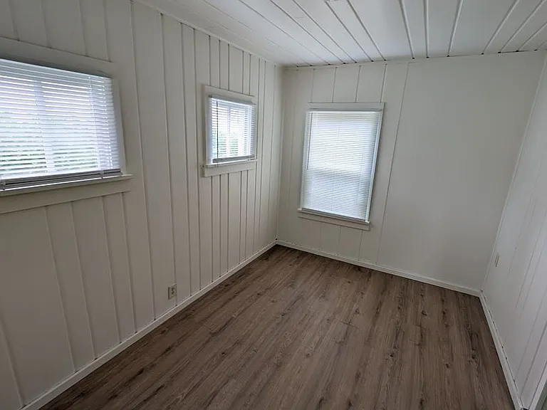 1611 Trenton Ave #A — Photo 18