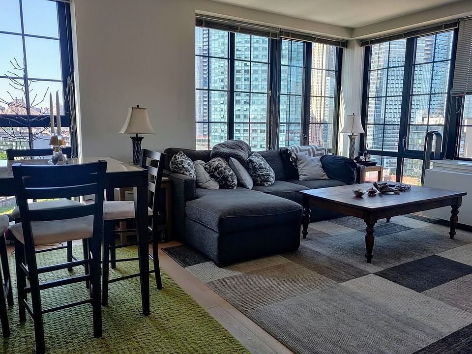 1st image of 4550 Pearson St #14A