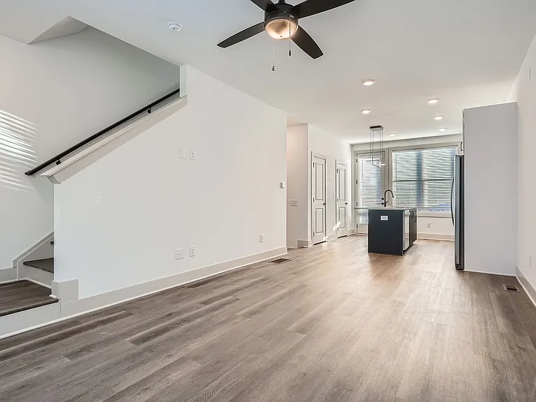 EastWood Townhomes — Photo 49