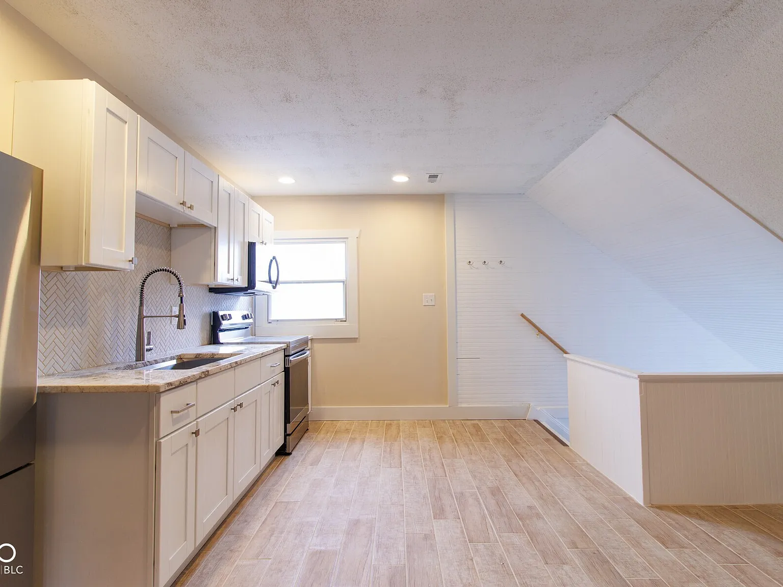 1 bed, 1.0 bath, 900 sqft, $1,500 — Photo 3
