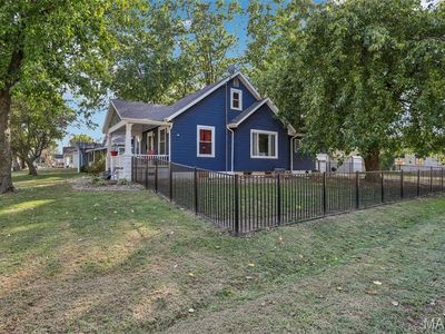 203 S Walnut St, Trenton, IL, 62293