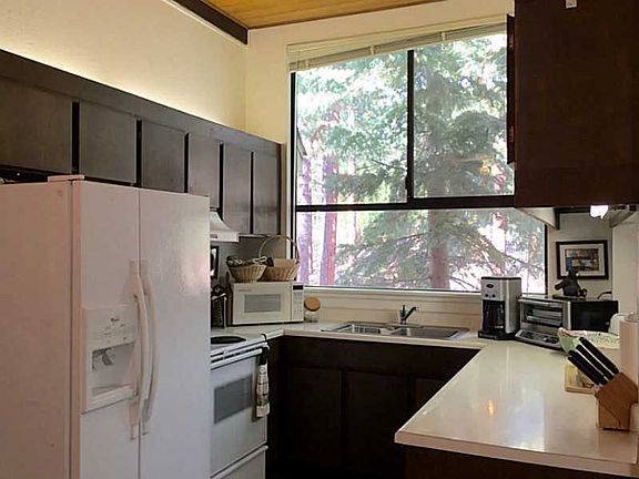 3rd image of 123 Juanita Dr #34