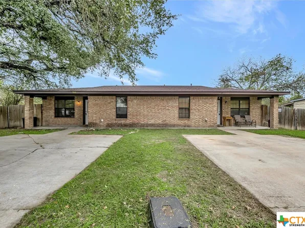705 S Main St, Lampasas, TX 76550
