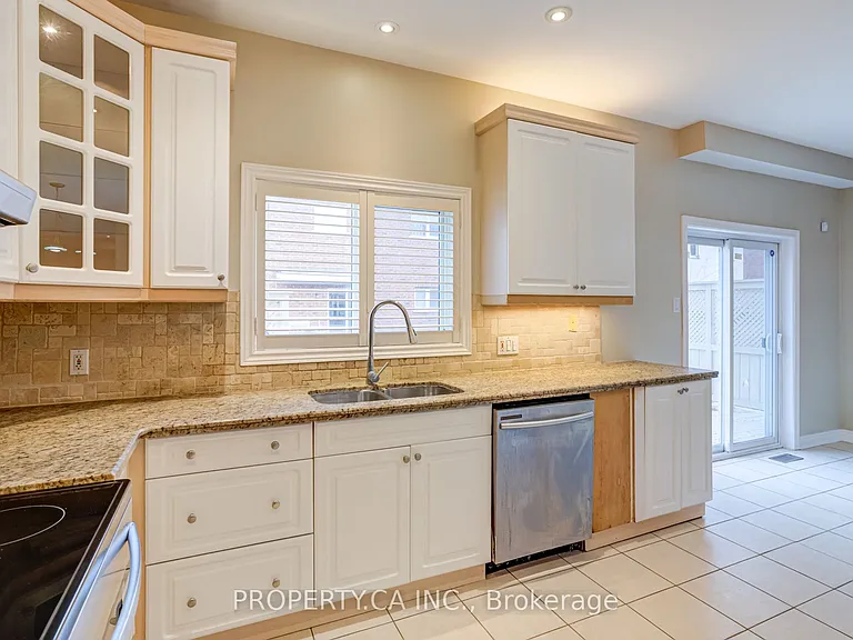23 Panorama Way — Photo 6
