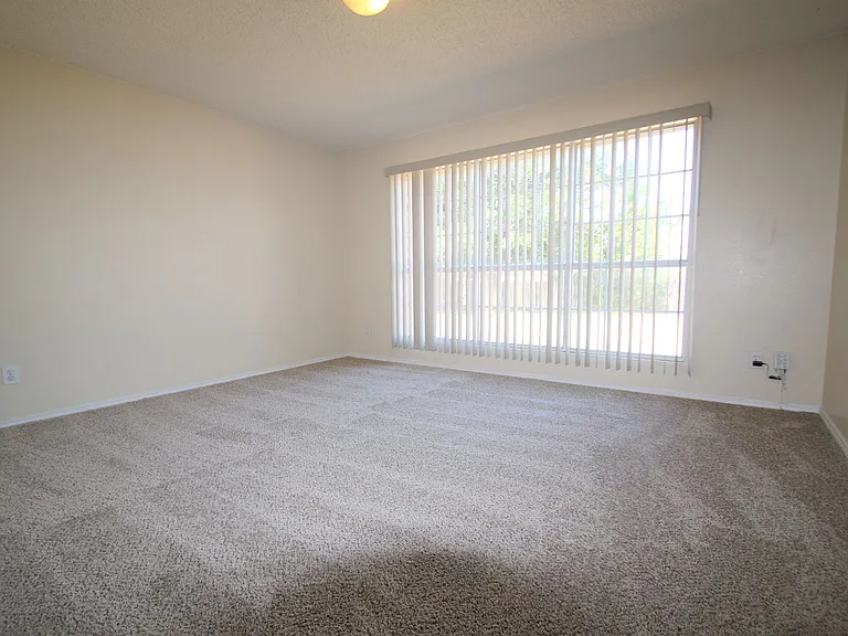 3412 Derby Ct — Photo 11