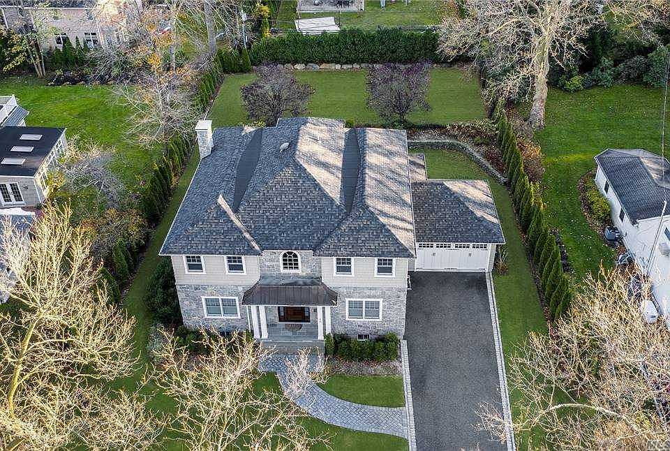 1st image of 39 Sycamore Dr