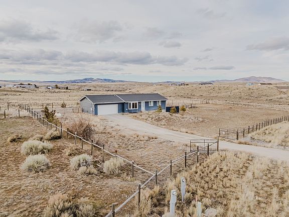 2nd image of 229 Glenvista Dr