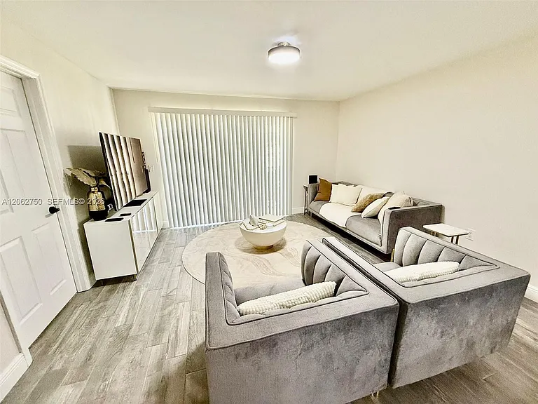 300 Promenade Dr #105 — Photo 14