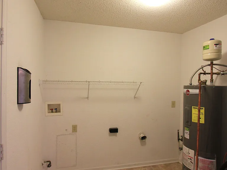 33 Morse Cir — Photo 26