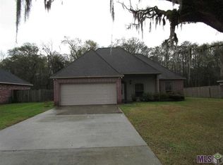 43089 Sycamore Bend Ave, Gonzales, LA 70737