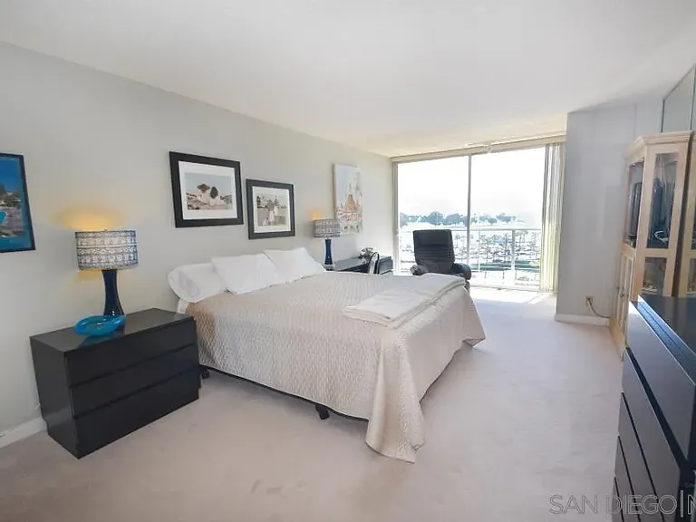 1720 Avenida Del Mundo #607 — Photo 13