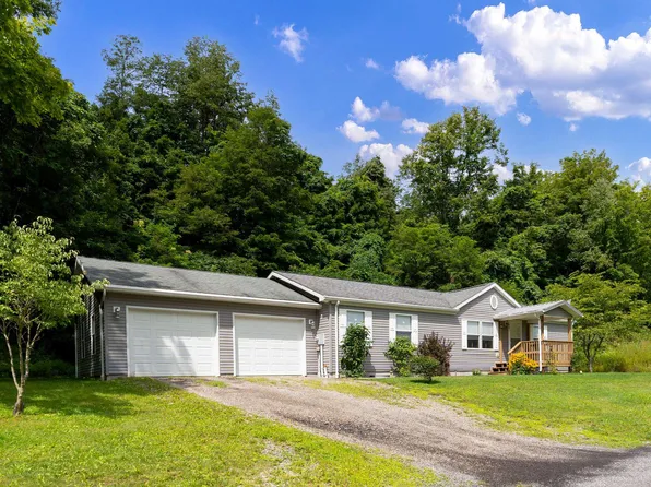 258 Railroad St, Grampian, PA 16838