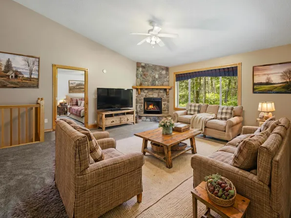 24217 White Pine Dr, Nisswa, MN 56468