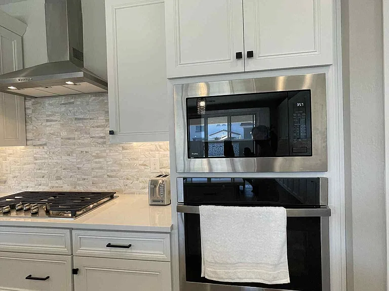 21715 E Lords Way — Photo 36