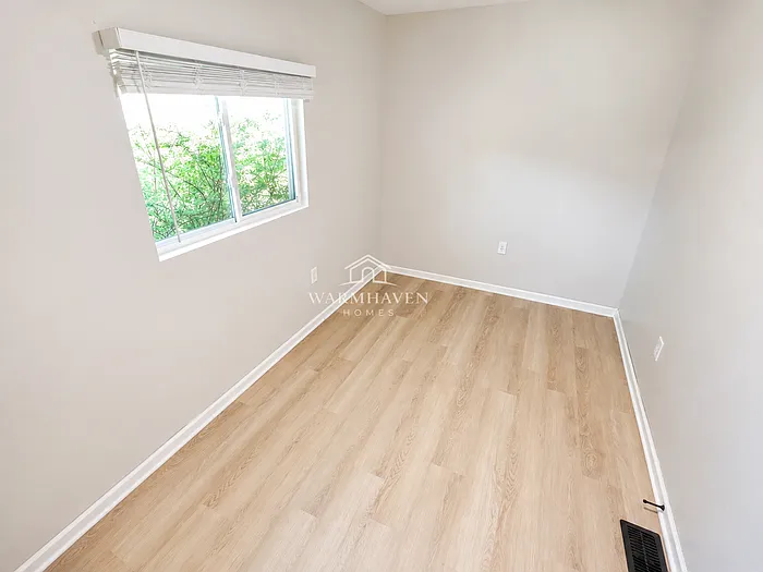 931 Crestline Dr — Photo 6