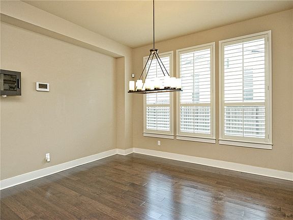3rd image of 12608 Padua Dr