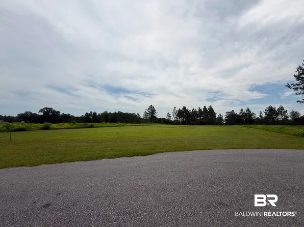 54 Hampton Ridge Ct, Mobile, AL 36608
