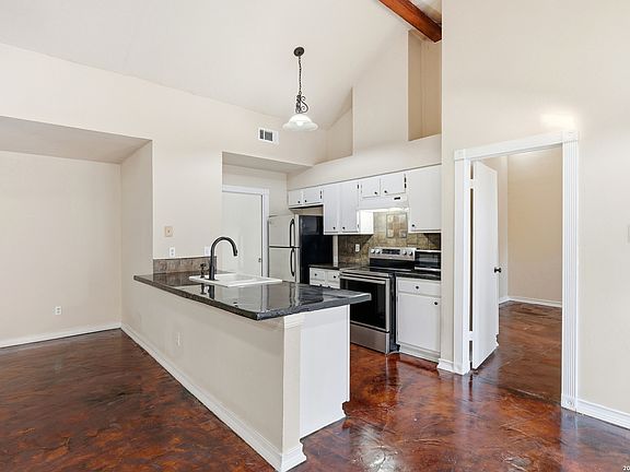 5th image of 754 Briarbend Dr