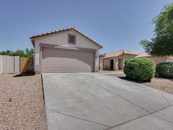 3rd image of 8542 E Desert Ln