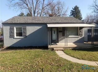 2120 Sandown Rd, Toledo, OH 43615