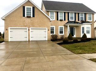 3680 Hickory Rock Dr, Powell, OH 43065