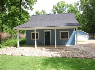 10029 Cummins Dr, Deerfield, OH 44411