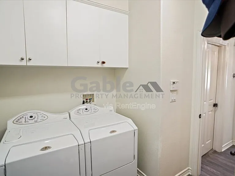 26155 Lone Rock Ct — Photo 21