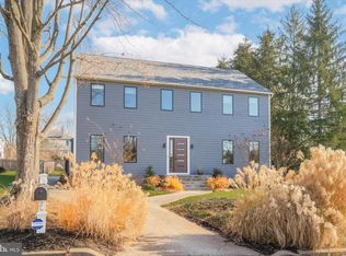 209 N Congress St, Newtown, PA 18940