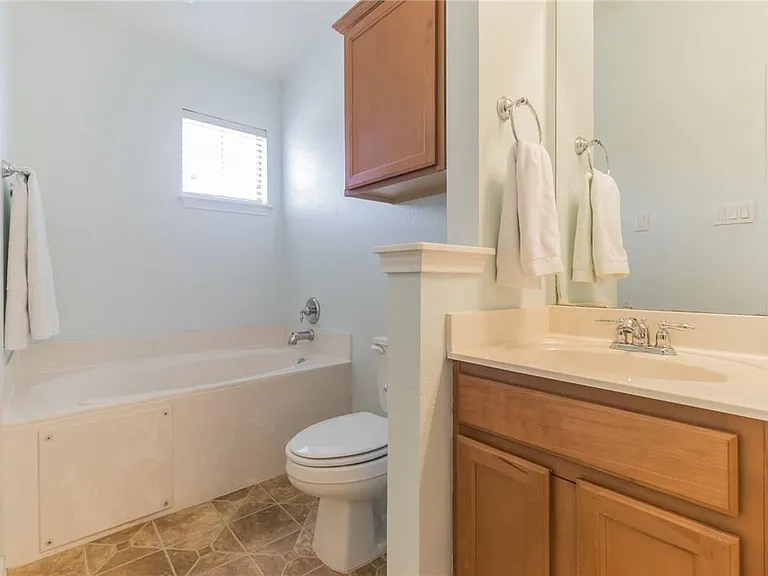 9201 Brodie Ln #902 — Photo 21