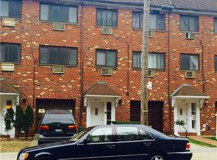 11048 72nd Rd, Forest Hills, NY 11375