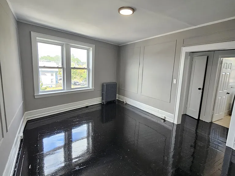 784 Clinton Ave #4H — Photo 8