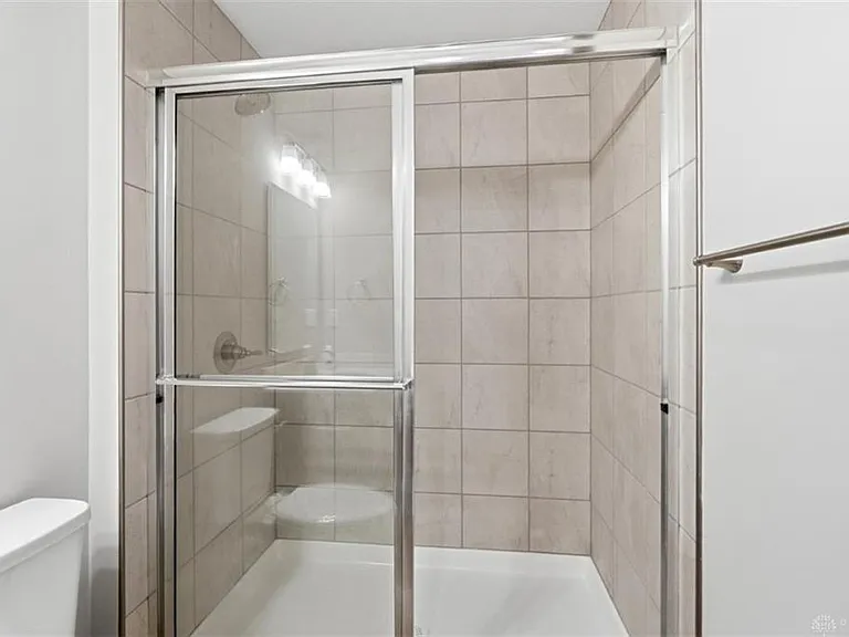 7241 Otley Dr — Photo 60